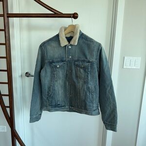 Men's GAP Denim Jacket with Sherpa Collar